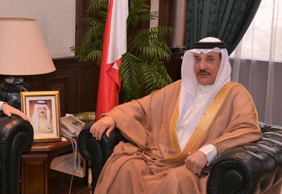 وزير العمل يلتقي السفير الأمريكي