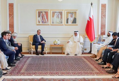وزير الخارجية يستقبل رئيس الشؤون السياسية في اللجنة اليهودية الأمريكية