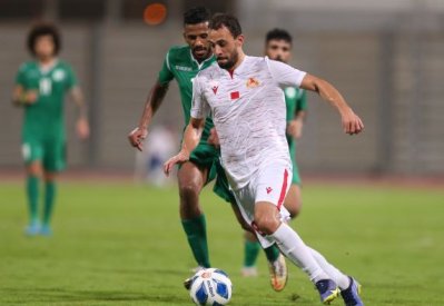 البحرين يتعادل مع الرفاع الشرقي إيجابًا