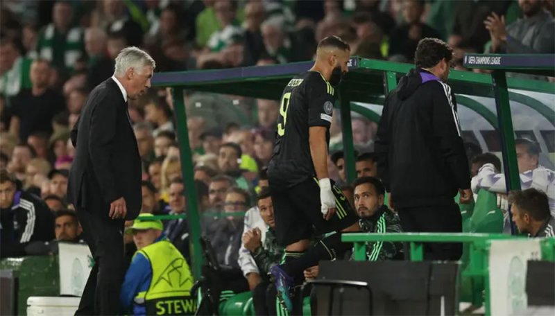 أنشيلوتي يكشف تطورات إصابة بنزيمة