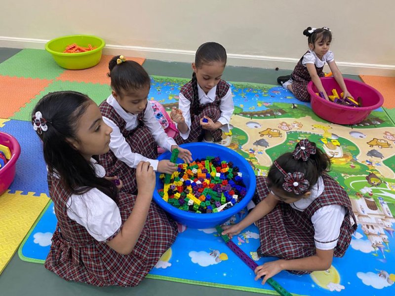 استقبالات مدرسية مميزة احتفاءً بعودة التعليم الحضوري للجميع