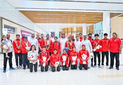 الأولمبية تنظم استقبالا رسميا لمنتخب السباحة