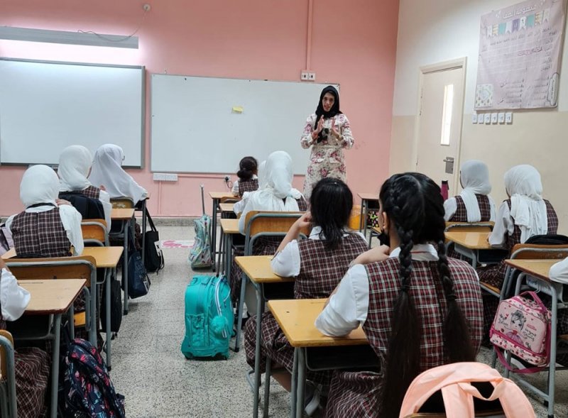بالصور: انتظام سريع وسلس وسط جهود مدرسية وحماس طلابي