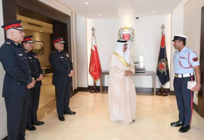 وزير الداخلية يشيد بالتصرف اللائق والمشرّف لشرطي ساهم بتأمين سلامة طفل بمدرسة ابتدائية