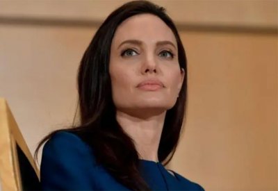 زواج أنجيلينا جولي من ممثل عربي يتصدر محركات البحث!