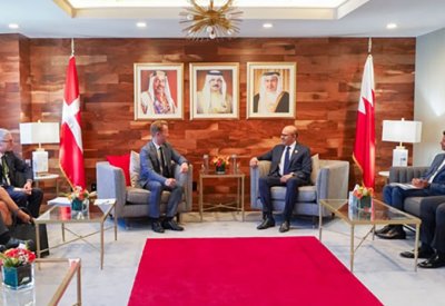 وزير الخارجية يجتمع مع وزير خارجية مملكة الدنمارك