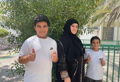 أولياء أمور يشكرون المعلمين لتفانيهم في أداء رسالتهم