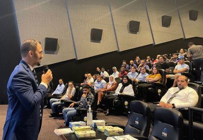 هيئة الكهرباء والماء تقيم ندوة تثقيفية حول "ترشيد الكهرباء والماء"
