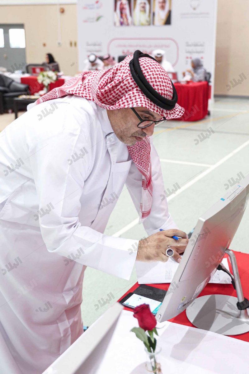 حضور هادئ للمترشحين والناخبين