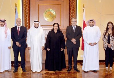 الأمين العام لمجلس التعليم العالي تشيد بالتسهيلات التي تقدمها جامعة العلوم التطبيقية لطلبتها