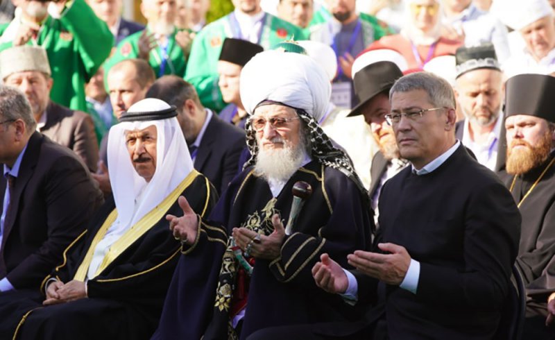 الشيخ عبدالرحمن بن محمد يشارك في احتفالات باشكورتوستان بمرور 11 قرنًا على دخول الإسلام