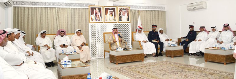 أهالي المحرق يهنئون باليوم الوطني السعودي