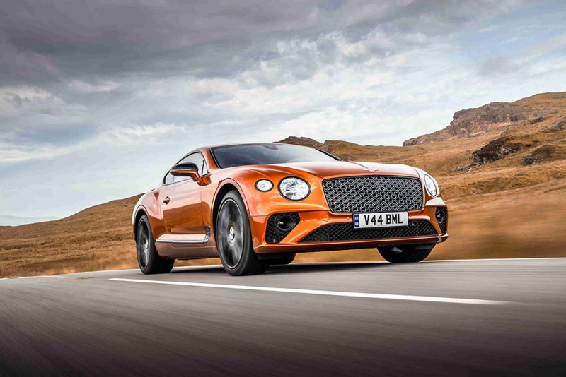 Bentley تقدّم Continental GT الأسرع والأكثر ديناميكية
