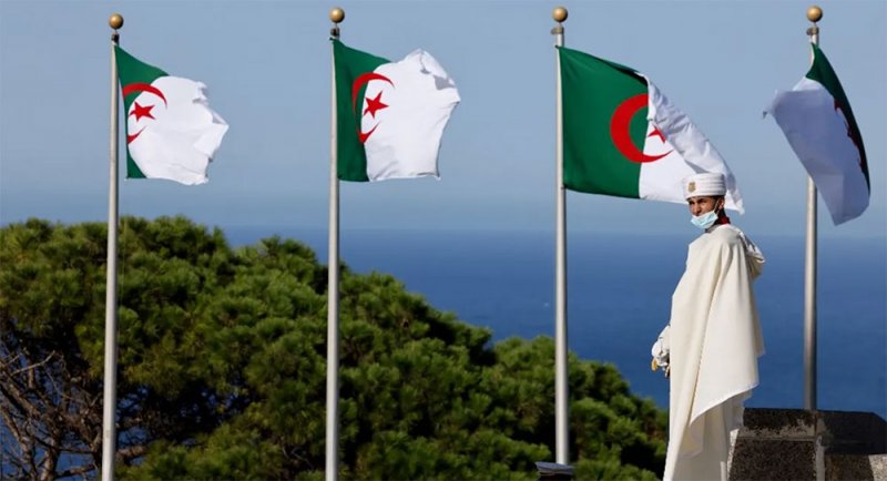 القمة العربية.. الجزائر تُراهن على مُبادرات "السلام"