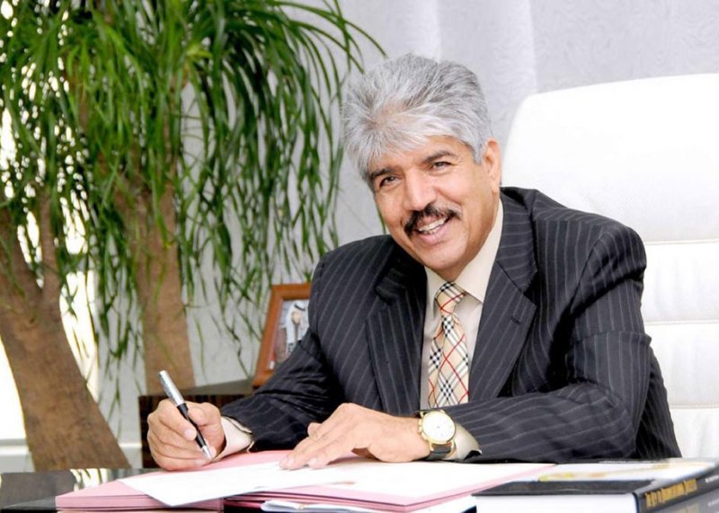 إدراج كتاب لمصطفى السيد ضمن مناهج المعاهد الأزهرية