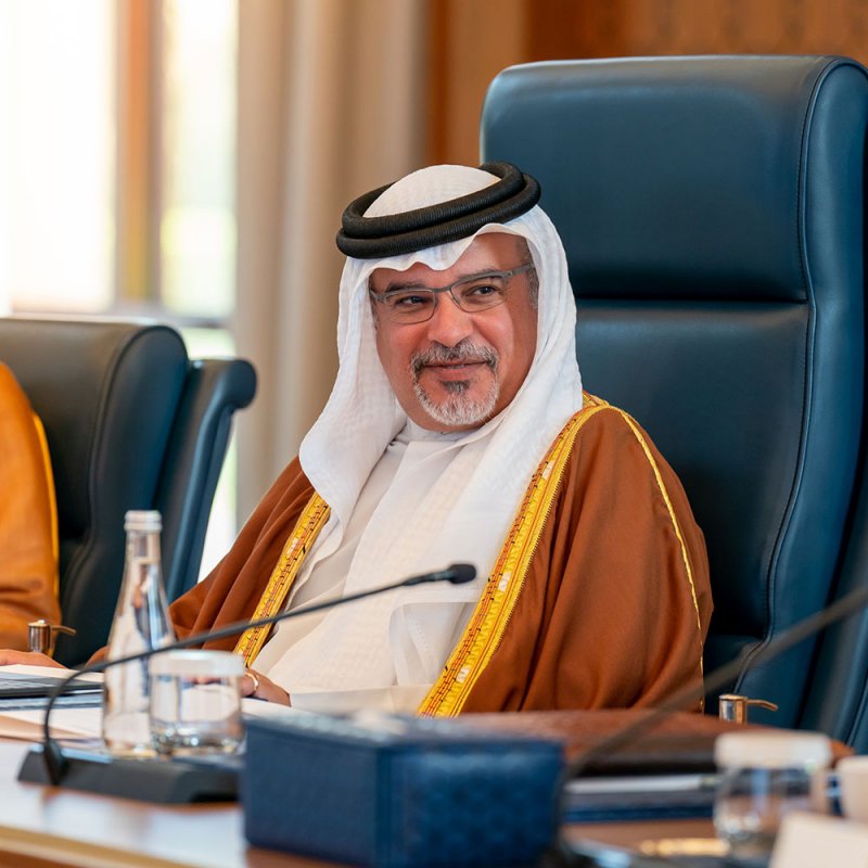 مجلس الوزراء يشيد بالجهود الوطنية التي يبذلها أعضاء فريق البحرين في تنفيذ الخطط التنموية والاقتصادية