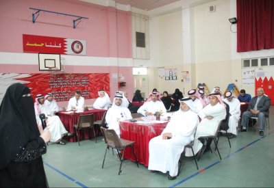 1050 من طلبة كلية المعلمين يتدربون ميدانياً في المدارس هذا العام