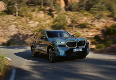 أول سيارة BMW XM على الإطلاق