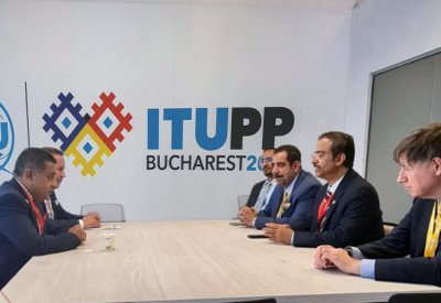 وزير المواصلات يجتمع مع وزير الدولة بوزارة الخارجية والتنمية البريطانية