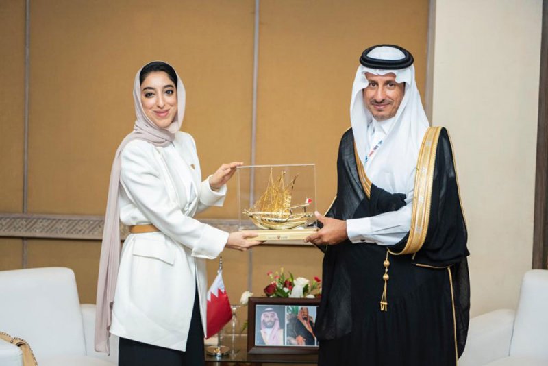 وزيرة السياحة تعقد اجتماع عمل مع وزير السياحة السعودي