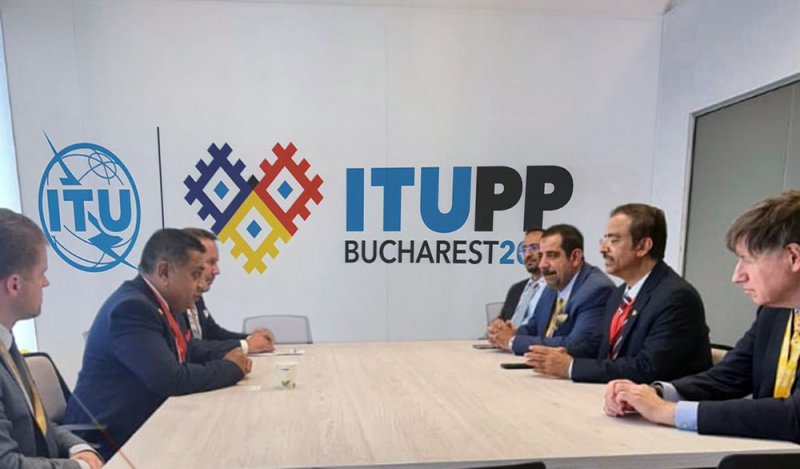 وزير المواصلات يجتمع مع وزير الدولة بوزارة الخارجية والتنمية البريطانية