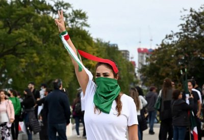 احتجاجات إيران.. ارتفاع حصيلة ضحايا القمع إلى 92 قتيلاً ومئات الجرحى والمعتقلين
