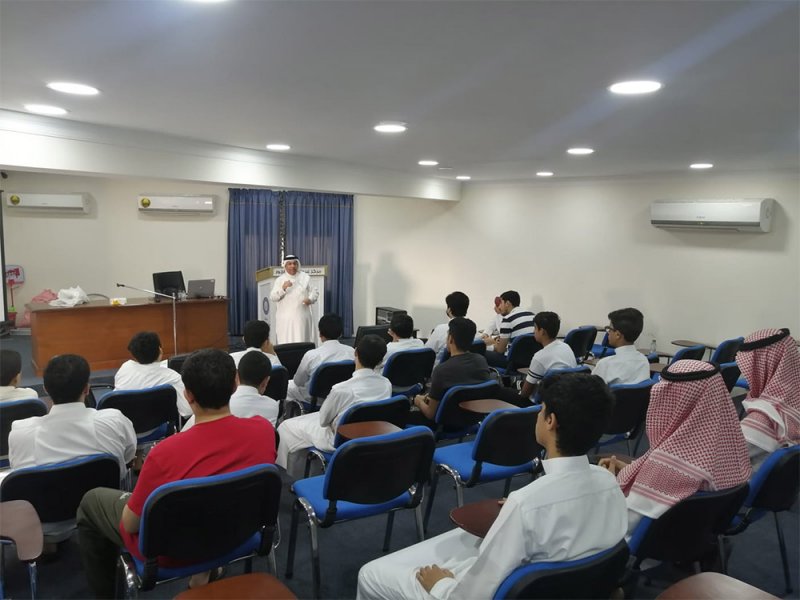 بالصور: ضبط 997 قضية مخدرات منذ بداية العام وتنفيذ برامج توعوية في مواقع عدة