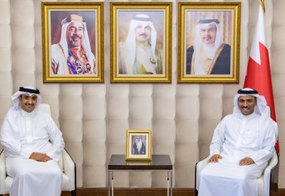 وزير شؤون الإعلام يستقبل رئيس مجلس إدارة شركة "بتلكو"
