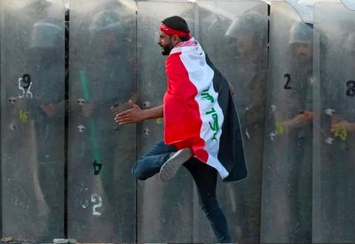 الهدوء يعود للبصرة.. وحظر تجوال في ذي قار جنوب العراق