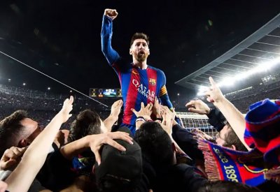 الأول من يوليو 2023.. عودة ميسي إلى برشلونة