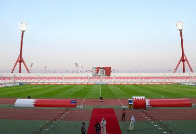 اقتصار مباريات كأس الملك المعظم ودوري ناصر بن حمد الممتاز على استاد خليفة واستاد الشيخ علي بن محمد