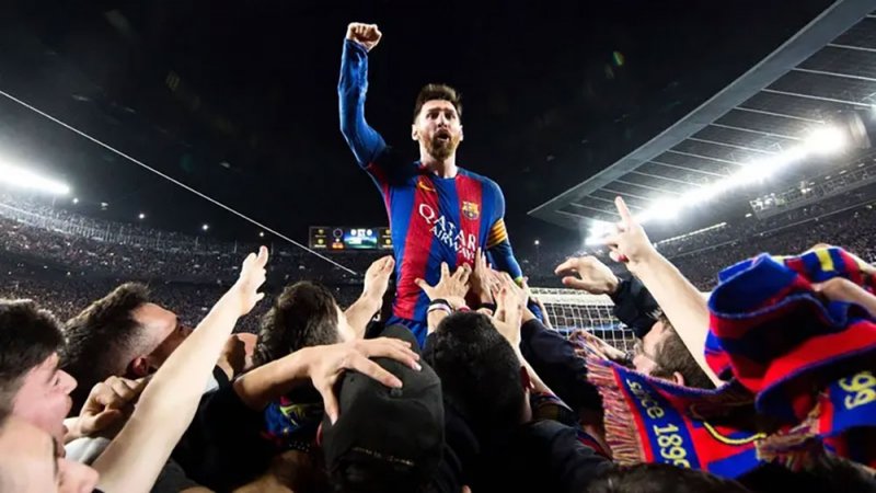 الأول من يوليو 2023.. عودة ميسي إلى برشلونة