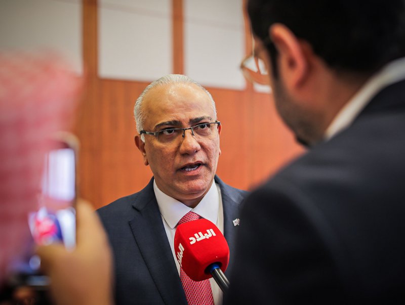 لا تسريح للعمالة البحرينية من "ألبا".. وخط الصهر السابع قراره بهذا الموعد