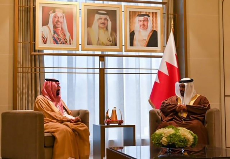 وزير المالية يستقبل سفير السعودية لدى مملكة البحرين