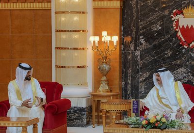 جلالة الملك المعظم يستقبل سمو الشيخ ناصر بن حمد آل خليفة
