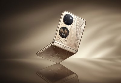خمسة أسباب تجعلنا نحب هاتف HUAWEI P50 Pocket الجديد