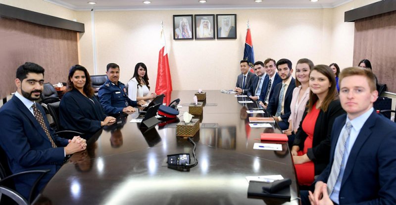 مساعد رئيس الأمن العام لشؤون العمليات والتدريب يستقبل وفداً من موظفي مجلس الشيوخ الأمريكي