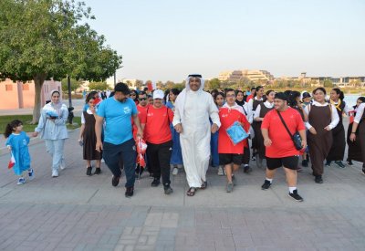 وكيل وزارة الصحة يفتتح فعالية المشي تحت شعار "الصحة قول وعمل"