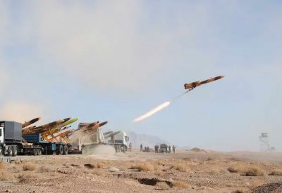 مجددا.. مسيرات "إيرانية" تقصف مواقع حيوية في كييف