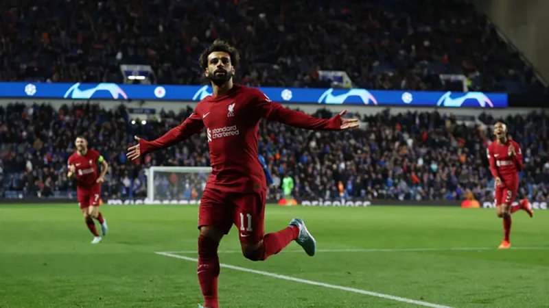 "هاتريك" تاريخي لصلاح في فوز ليفربول على رينجرز