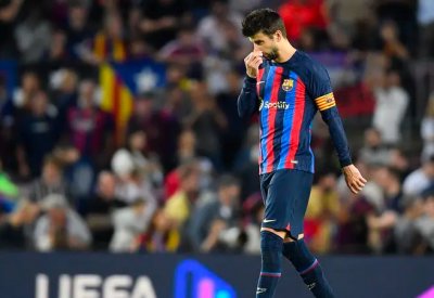 برشلونة يعمل على طرد بيكيه