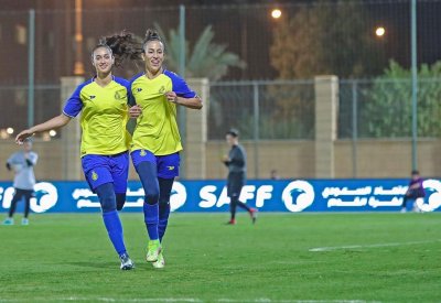 احتراف العيسى وفايز في النصر السعودي تجسيد لتطور الكرة النسائية البحرينية