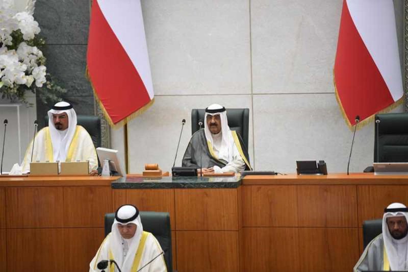 نائب الأمير وولي العهد الكويتي: الجميع شركاء في تحمل المسؤولية والبناء والإصلاح