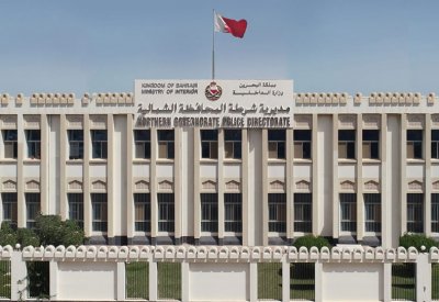 القبض على شخصين قاما بارتكاب عدة سرقات في مناطق متفرقة بالمحافظة الشمالية