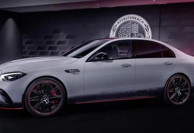 عودة مرسيدس AMG C63 S E PERFORMANCE