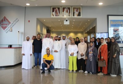 المجلس الأعلى للشباب والرياضة يزور حلبة البحرين الدولية