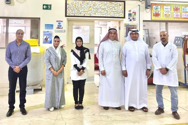 المنسق الإقليمي للأمم المتحدة يزور مركز التميز التابع لـ"التربية"