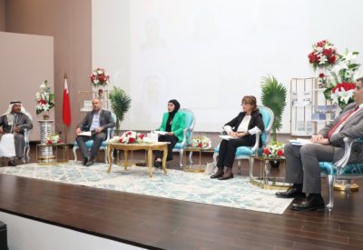 نصوص شعر بحرينية في مناهج فرنسية.. وهذه التفاصيل