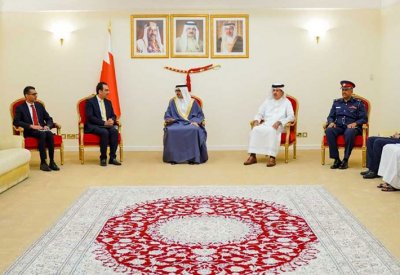 محافظ الجنوبية: جهود المحافظة متواصلة في تعزيز التعاون مع مختلف القطاعات في إبراز المكتسبات الوطنية والحضارية في المحافظة ‎‎