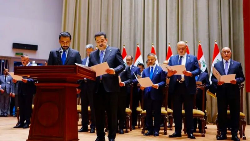 السوداني يغازل الصدر.. وأمام حكومة العراق مهام شاقة
